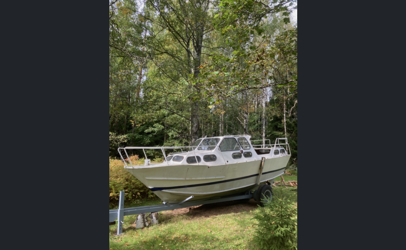 Muu merkki 8m teräsvene-kuva-1